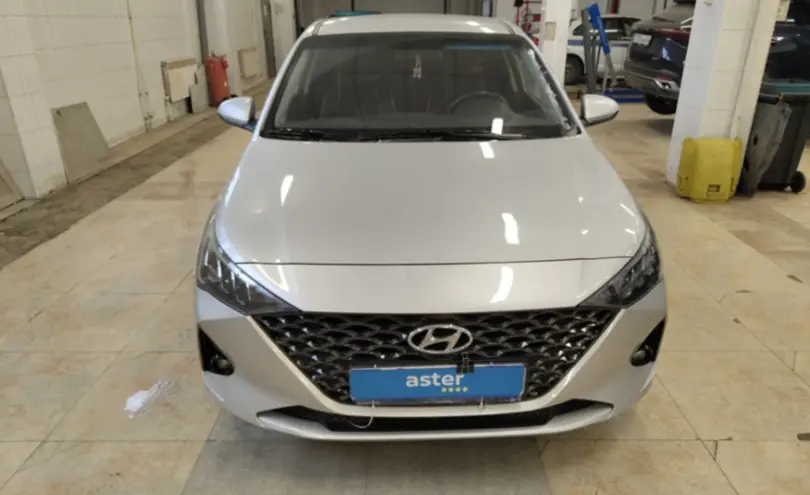 Hyundai Accent 2021 года за 8 000 000 тг. в Актобе фото 2