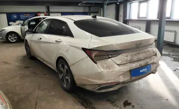 Hyundai Elantra 2021 года за 9 500 000 тг. в Астана фото 4