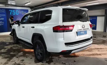 Toyota Land Cruiser 2022 года за 60 000 000 тг. в Астана фото 4