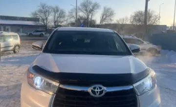 Toyota Highlander 2015 года за 12 500 000 тг. в Уральск фото 2