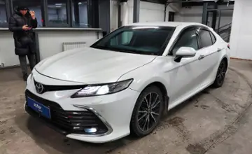 Toyota Camry 2018 года за 12 000 000 тг. в Астана фото 1