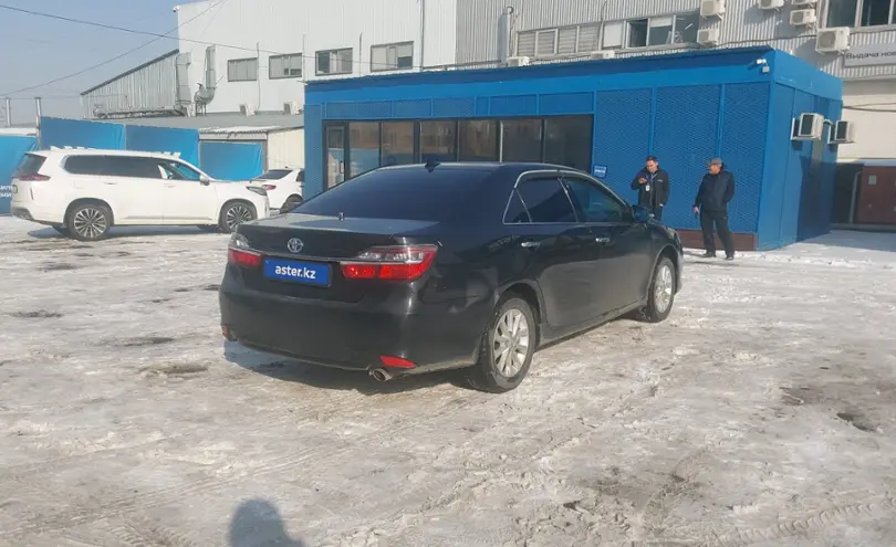 Toyota Camry 2015 года за 9 500 000 тг. в Алматы фото 3