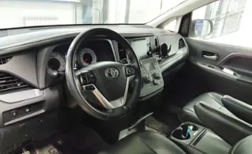 Toyota Sienna 2018 года за 14 500 000 тг. в Астана фото 5