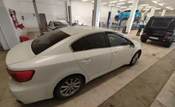 Toyota Avensis 2013 года за 6 000 000 тг. в Актобе фото 4