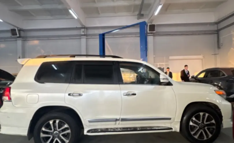 Toyota Land Cruiser 2013 года за 21 000 000 тг. в Петропавловск фото 4