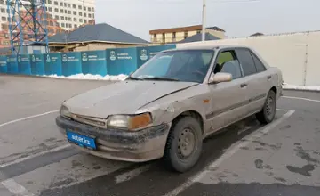 Mazda 323 1992 года за 700 000 тг. в Шымкент фото 1