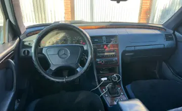 Mercedes-Benz C-Класс 1996 года за 1 750 000 тг. в Караганда фото 5