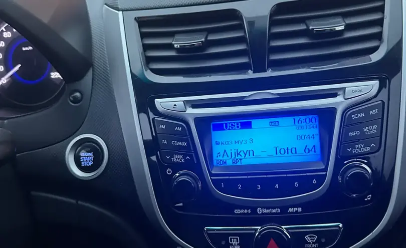 Hyundai Solaris 2011 года за 5 000 000 тг. в Караганда фото 4