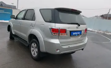 Toyota Fortuner 2007 года за 8 000 000 тг. в Шымкент фото 4