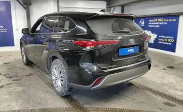 Toyota Highlander 2023 года за 36 000 000 тг. в Астана фото 4