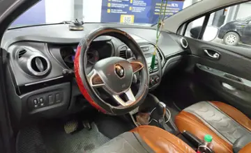 Renault Kaptur 2021 года за 7 500 000 тг. в Астана фото 5