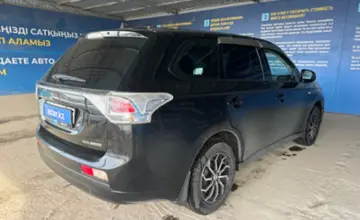 Mitsubishi Outlander 2014 года за 7 500 000 тг. в Алматы