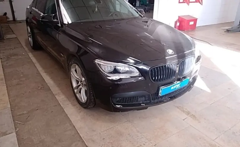 BMW 7 серии 2010 года за 8 800 000 тг. в Актобе фото 3