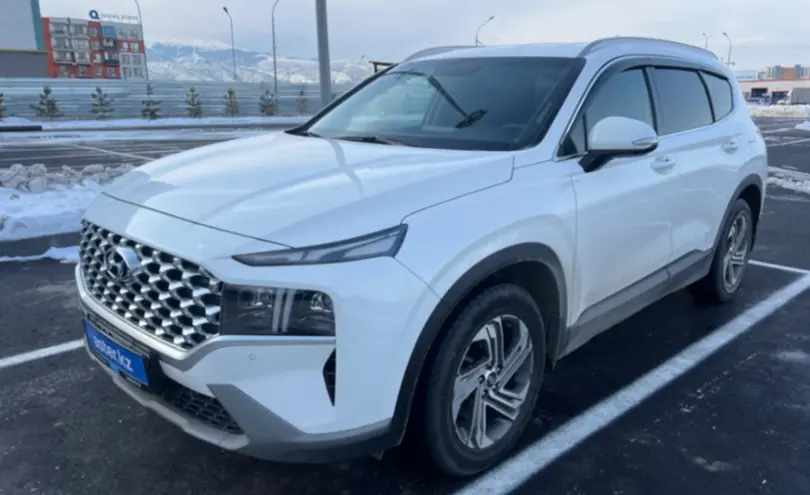 Hyundai Santa Fe 2023 года за 17 000 000 тг. в Алматы