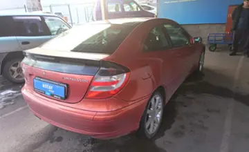 Mercedes-Benz C-Класс 2004 года за 3 500 000 тг. в Алматы