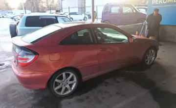 Mercedes-Benz C-Класс 2004 года за 3 500 000 тг. в Алматы фото 4