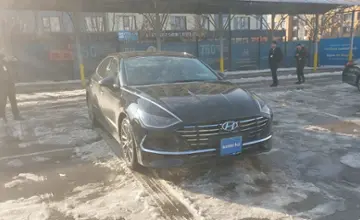 Hyundai Sonata 2021 года за 12 500 000 тг. в Алматы фото 2