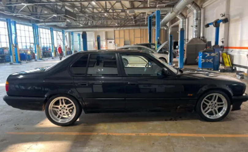 BMW 7 серии 1994 года за 3 900 000 тг. в Караганда фото 4