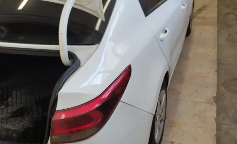 Kia Rio 2018 года за 5 500 000 тг. в Актобе фото 5