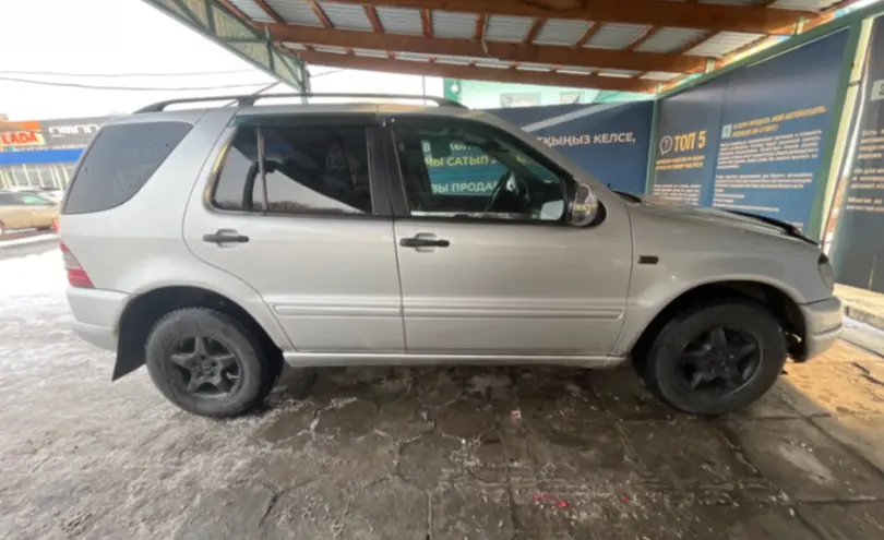 Mercedes-Benz M-Класс 2000 года за 4 000 000 тг. в Талдыкорган фото 4