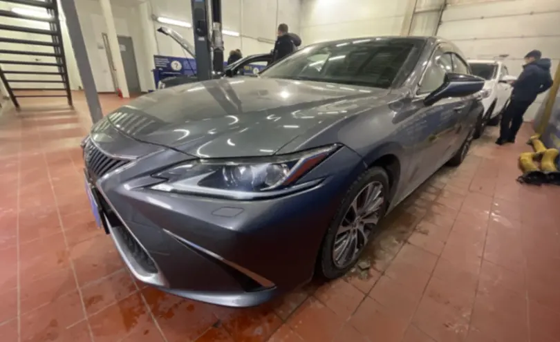 Lexus ES 2021 года за 19 900 000 тг. в Астана