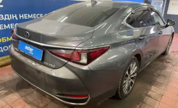 Lexus ES 2021 года за 19 900 000 тг. в Астана