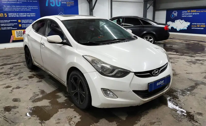Hyundai Avante 2012 года за 6 000 000 тг. в Астана фото 2