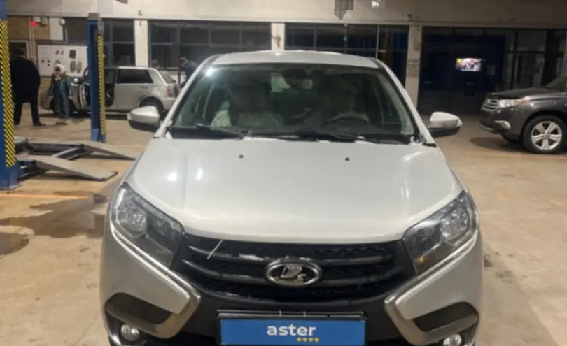 LADA (ВАЗ) XRAY 2018 года за 3 200 000 тг. в Караганда фото 2