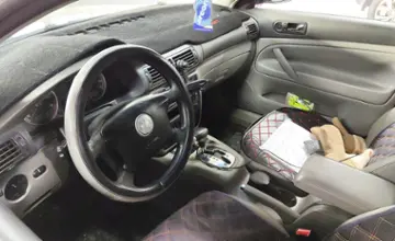 Volkswagen Passat 2004 года за 2 490 000 тг. в Астана фото 5