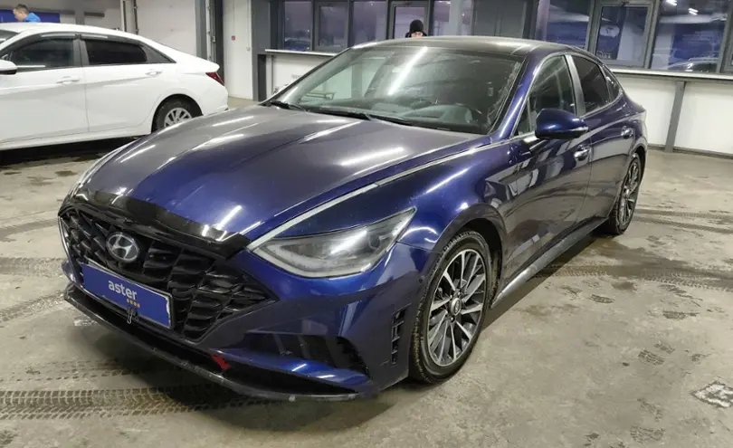 Hyundai Sonata 2020 года за 10 000 000 тг. в Астана