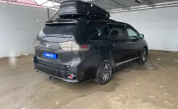 Toyota Sienna 2014 года за 15 500 000 тг. в Кызылорда