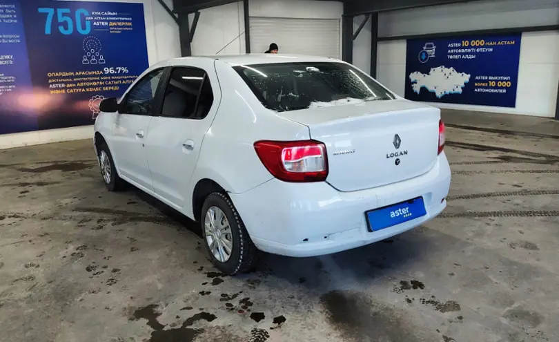 Renault Logan 2015 года за 2 650 000 тг. в Астана фото 4