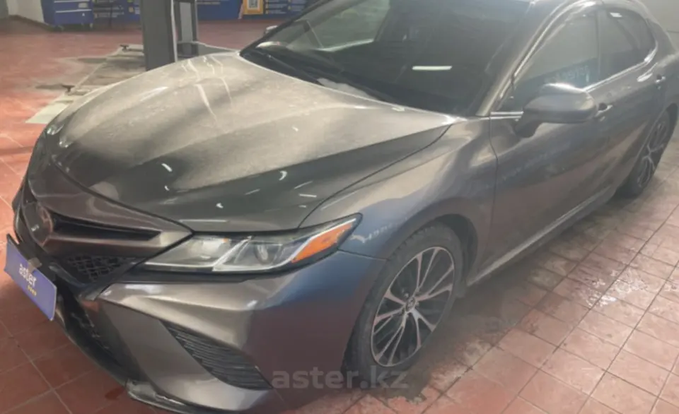 Toyota Camry 2020 года за 12 000 000 тг. в Астана