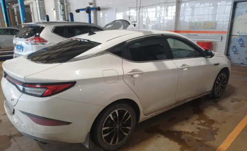 JAC J7 2023 года за 6 000 000 тг. в Караганда фото 4
