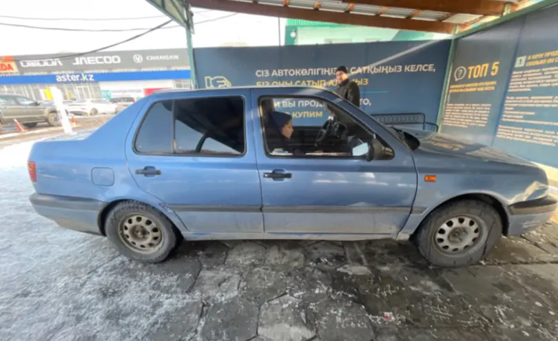 Volkswagen Vento 1993 года за 900 000 тг. в Талдыкорган фото 4
