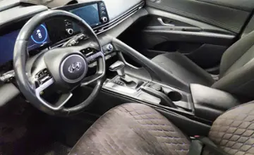 Hyundai Elantra 2023 года за 9 400 000 тг. в Астана фото 5