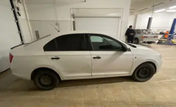 Skoda Rapid 2014 года за 3 500 000 тг. в Актобе фото 4