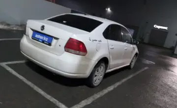 Volkswagen Polo 2015 года за 3 800 000 тг. в Шымкент фото 3