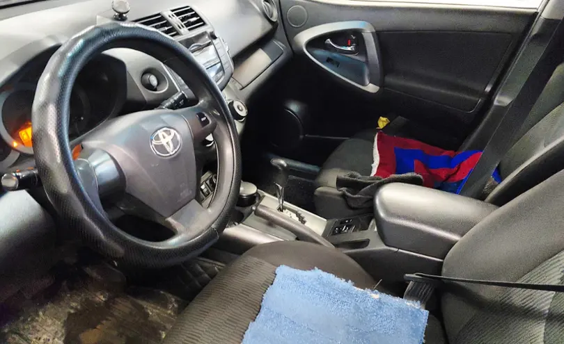 Toyota RAV4 2012 года за 7 800 000 тг. в Астана фото 5
