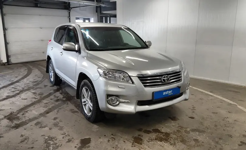 Toyota RAV4 2012 года за 7 800 000 тг. в Астана фото 2