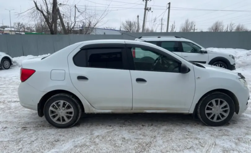 Renault Logan 2020 года за 5 000 000 тг. в Уральск фото 4