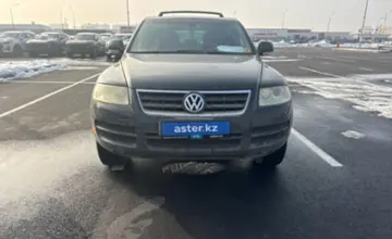 Volkswagen Touareg 2004 года за 4 500 000 тг. в Алматы фото 2