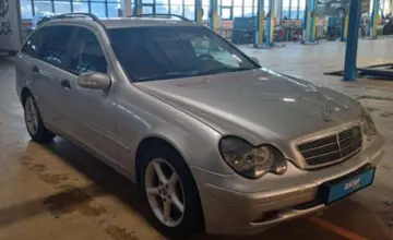 Mercedes-Benz C-Класс 2002 года за 4 500 000 тг. в Караганда фото 3
