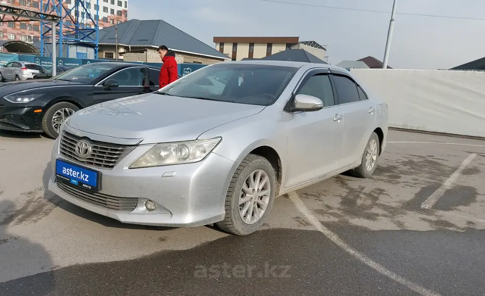 Toyota Camry 2012 года за 9 000 000 тг. в Шымкент