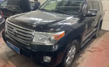 Toyota Land Cruiser 2013 года за 24 000 000 тг. в Астана фото 1