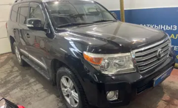 Toyota Land Cruiser 2013 года за 24 000 000 тг. в Астана фото 3