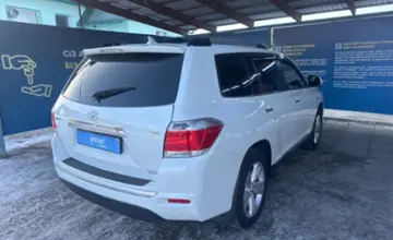 Toyota Highlander 2013 года за 12 000 000 тг. в Талдыкорган