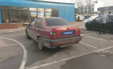 Volkswagen Vento 1992 года за 750 000 тг. в Алматы фото 4