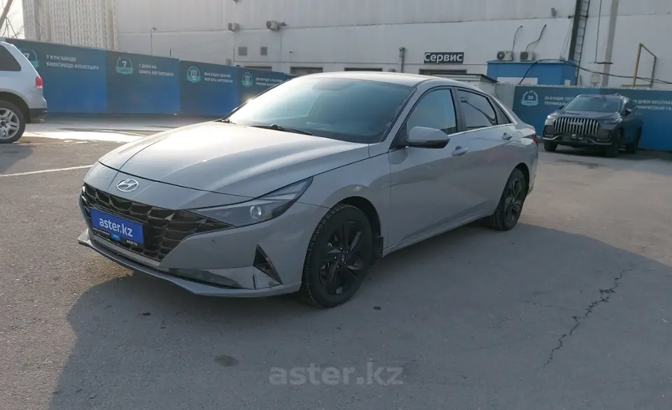 Hyundai Elantra 2020 года за 9 000 000 тг. в Шымкент