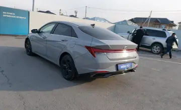 Hyundai Elantra 2020 года за 9 000 000 тг. в Шымкент фото 4